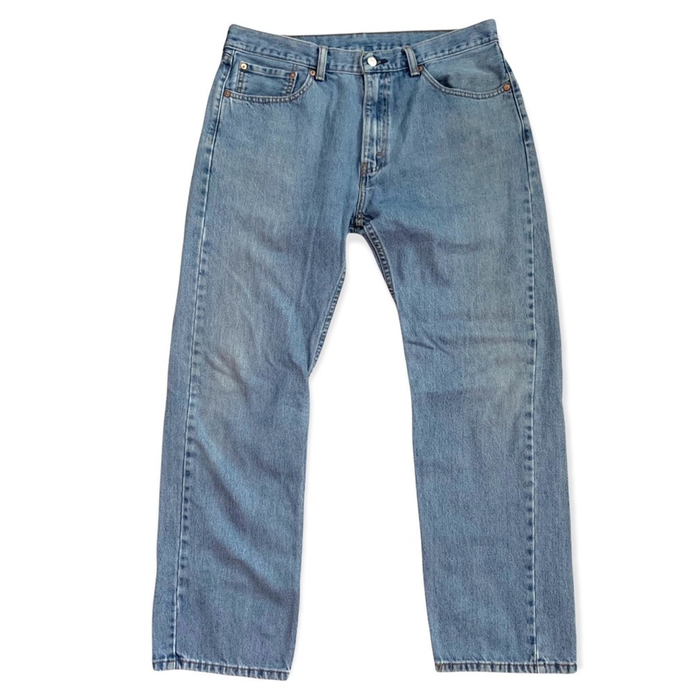 Vintage Y2K Levi’s 505 Regular Fit Straight Leg Broken-In Jeans / 36 X 32